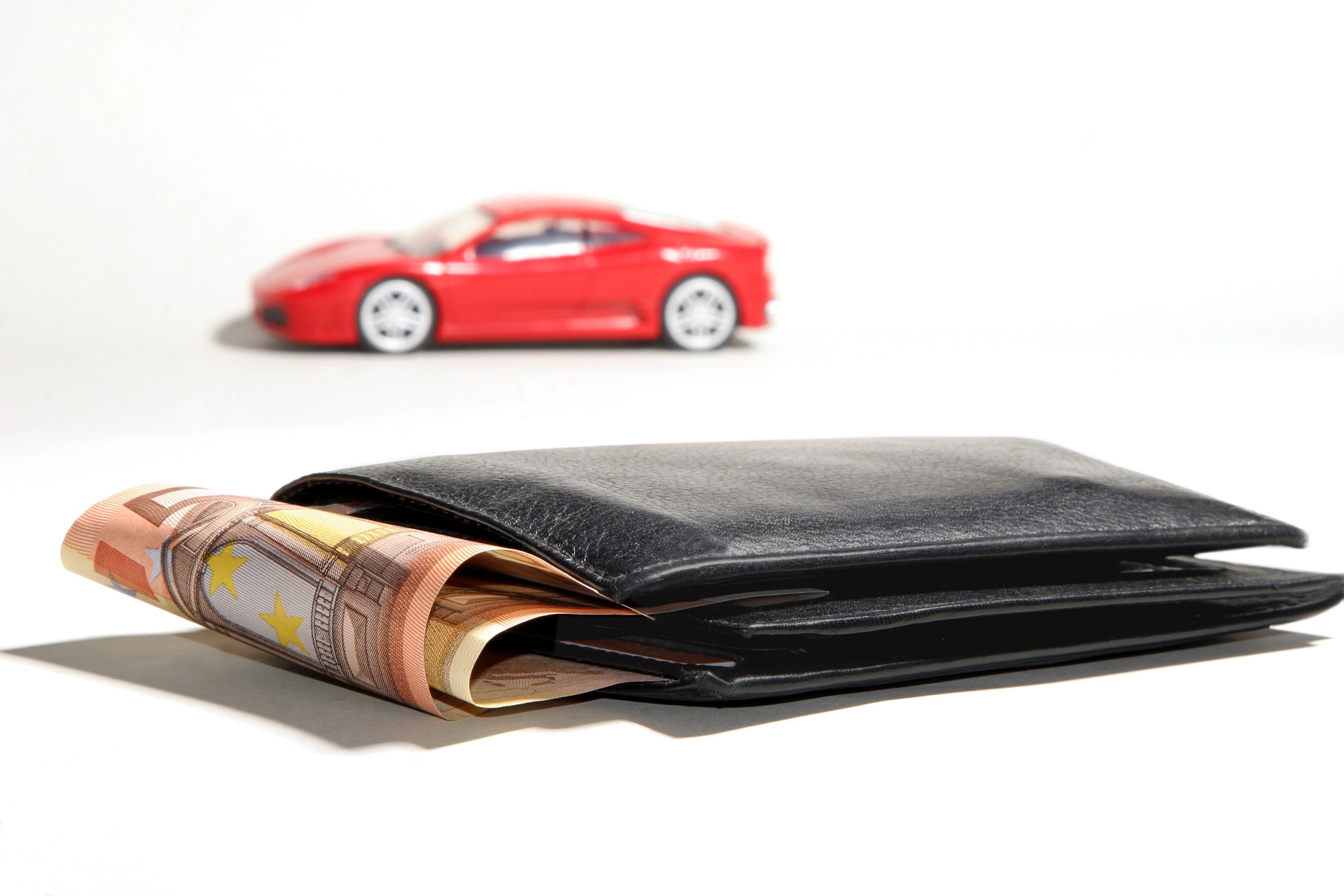 固定費削減 自動車保険の見直し 解約 乗り換え のメリット デメリット Chiojiブログ